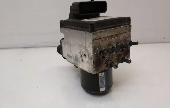 Volkswagen PASSAT B6 ABS Pump 3C0614109C