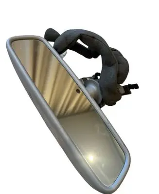 Rear view mirror (interior)