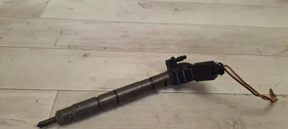 Audi A6 S6 C6 4F Fuel injector 059130277AC SABD0BZ 0445115039