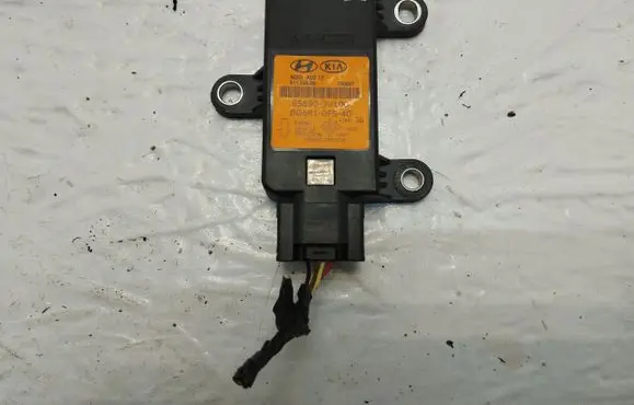 KIA Rio ESP acceleration yaw rate sensor 956903V100
