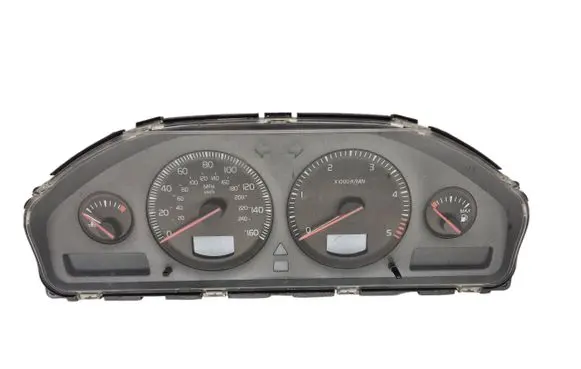 Volvo V70 Speedometer (instrument cluster) 69294630T 9459821 8602474