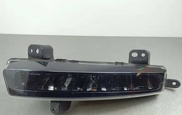 Jeep Grand Wagoneer Front fog light 68425741AB 277777 PSF10TD20