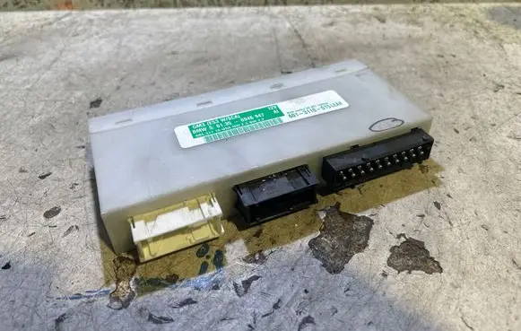 BMW X5 E53 Comfort/convenience module 6946947 60837710
