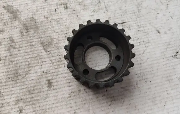 Volkswagen Transporter - Caravelle T5 Fuel pump gear (pulley) 03L130111E