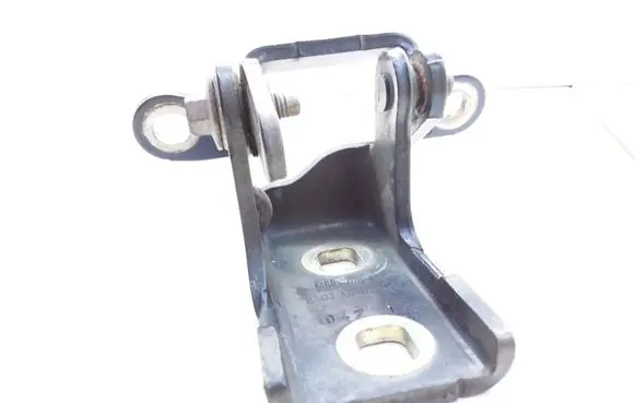 Opel Insignia A Front door upper hinge ES03A046574