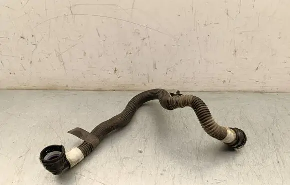Tesla Model Y Engine coolant pipe/hose 107759400F