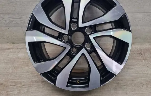 Volkswagen Touran III R16 alloy rim 5TA601025AA