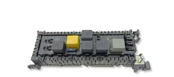 Mercedes-Benz ML W166 Fuse module A1669062501