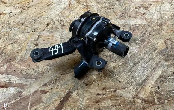 Hyundai Kona I Electric auxiliary coolant/water pump 369100E650