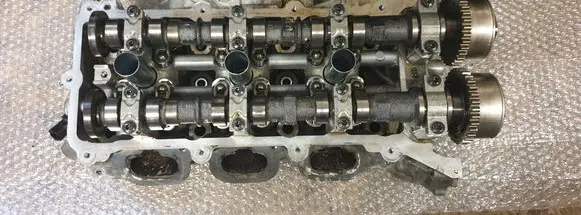 Dodge Charger Engine head 68227451AA