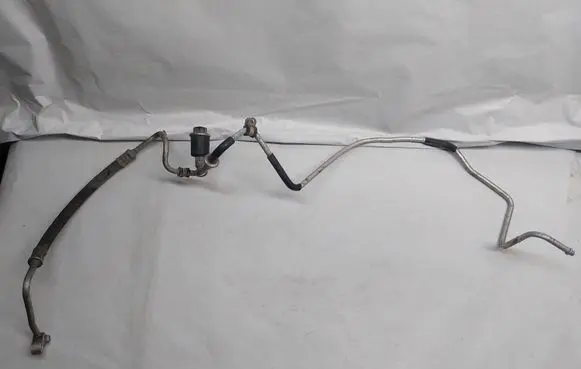 Air conditioning (A/C) pipe/hose