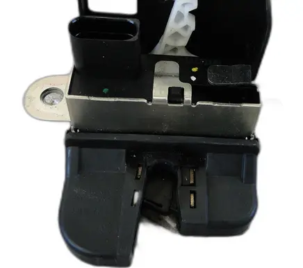 Seat Mii Tailgate/trunk/boot lock/catch/latch 1S0827505B