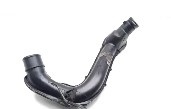 Opel Vivaro Intercooler hose/pipe 93861970 8200808665