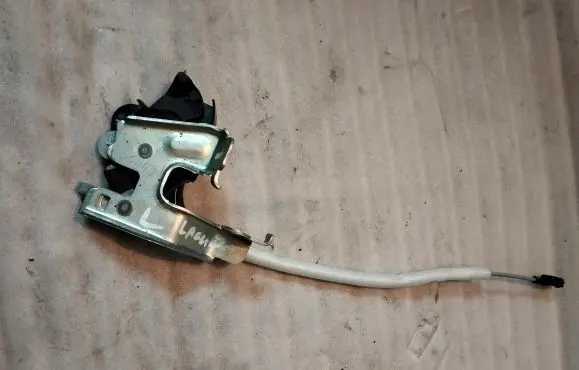 Renault Laguna III Sliding door lock 883910001R
