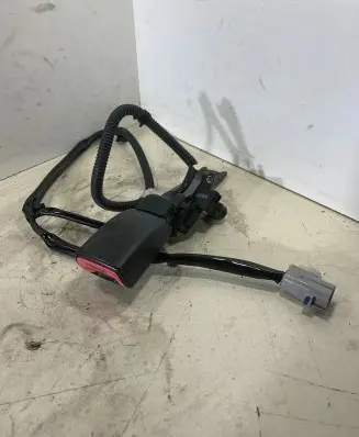 Peugeot 206 Front seatbelt buckle E034501 B480