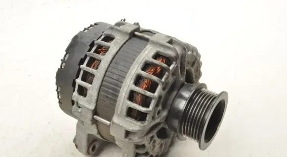 Volvo XC60 Generator/alternator 30659580