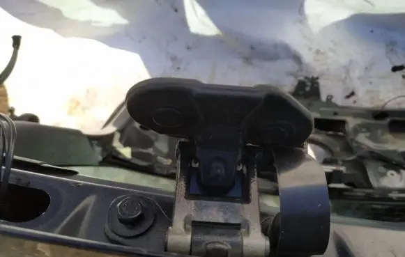 BMW 1 E81 E87 Tailgate/trunk/boot hinge