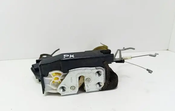 Mazda 5 Front door lock