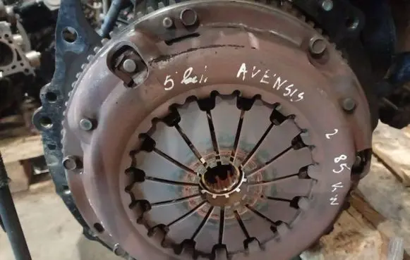 Toyota Avensis T250 Clutch set kit