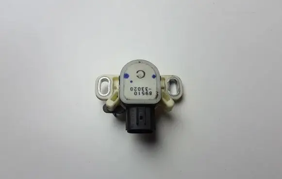 Lexus IS III XE30 Sensor 8951033020
