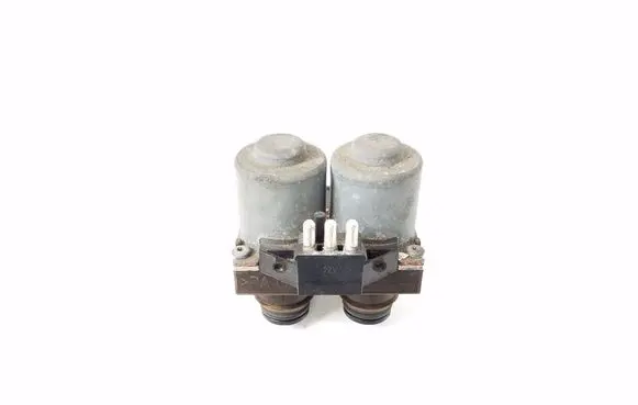 Mercedes-Benz SLK R171 Coolant heater control valve A0048302084
