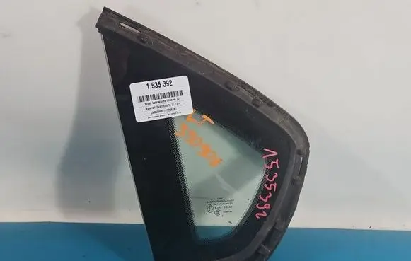 Maserati Quattroporte Rear side window IMPRK1535392