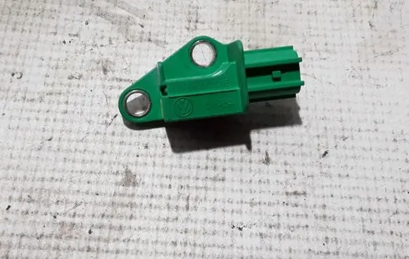 Audi Q5 SQ5 Airbag deployment crash/impact sensor 1K0909606C