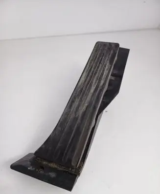 BMW 3 E90 E91 Accelerator throttle pedal 6772646