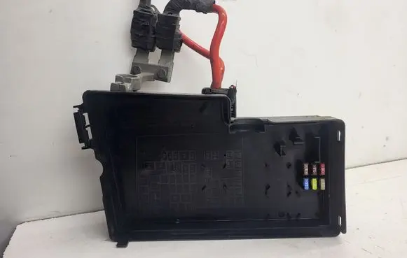 Volvo V40 Positive wiring loom 31409547