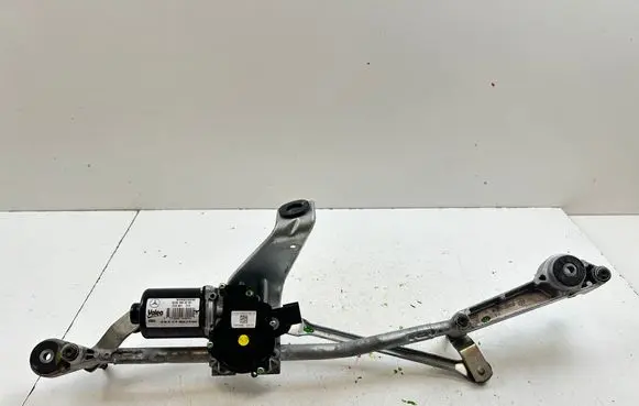 Mercedes-Benz B W246 W242 Front wiper linkage and motor A2469065900