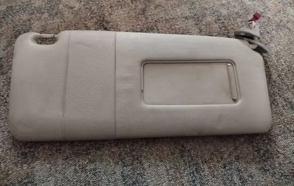 BMW 5 E39 Sun visor 6905983 13556004