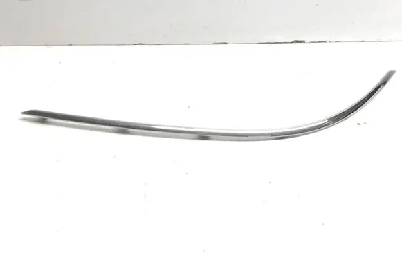 Mercedes-Benz C W204 Front bumper splitter molding A2048853721