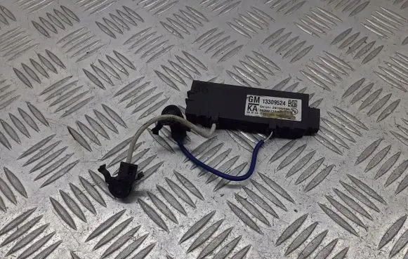 Opel Insignia A Sound amplifier 13327069
