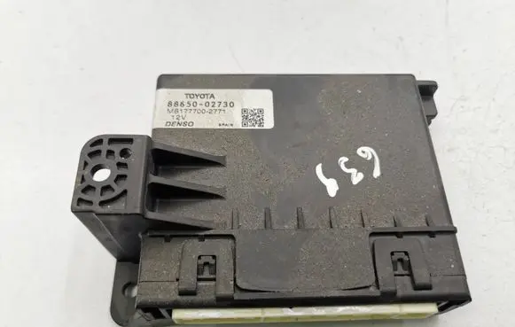 Toyota Auris 150 Other control units/modules 8865002730 MB1777002771