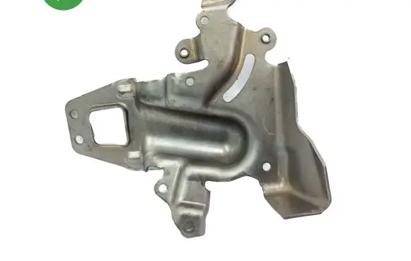 Mercedes-Benz B W246 W242 Other engine bay part A6510901641 13T156