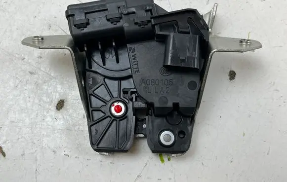 Mercedes-Benz CLA C117 X117 W117 Tailgate/trunk/boot lock/catch/latch A080105
