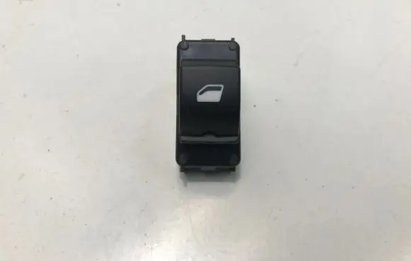 Citroen C5 X Electric window control switch 98044803ZD