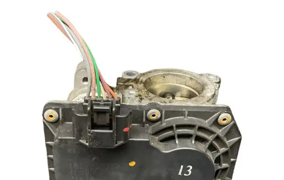 Nissan Qashqai Throttle valve 161206038R H8201171233