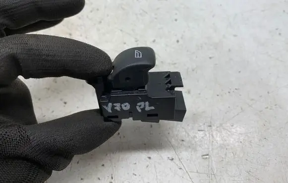 Volvo V70 Electric window control switch 31394840 13W274