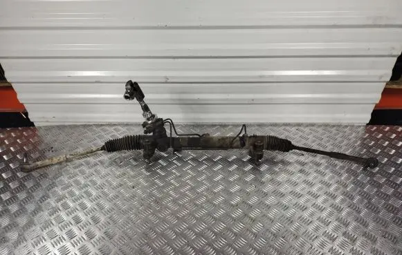 Toyota Corolla Verso E121 Steering rack