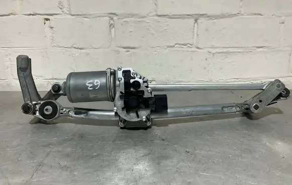 BMW 3 E92 E93 Wiper motor 6978263