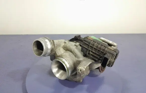 BMW 5 E60 E61 Turbo system vacuum part 7799758