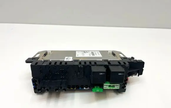 Mercedes-Benz SL R230 Fuse module A2305453032 A2305401950