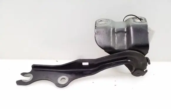 Mazda 6 Engine bonnet/hood hinges 