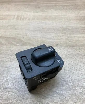 Opel Corsa B Light switch 90481764