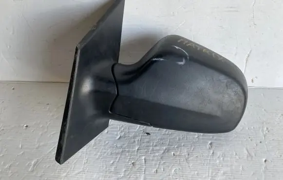 Hyundai Matrix Front door electric wing mirror E4012172