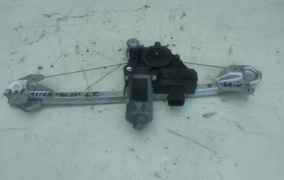Opel Astra H Rear window lifting mechanism without motor