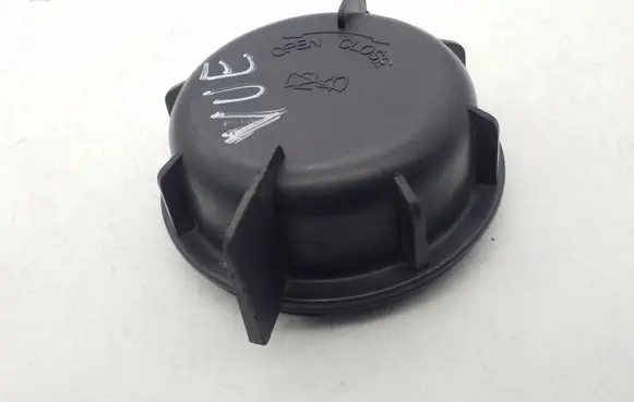 Saturn Vue Headlight/headlamp dust cover 