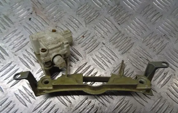 Volkswagen Polo IV 9N3 Central locking motor 
