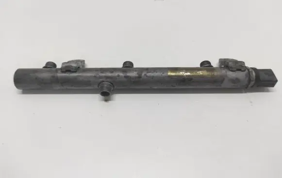 Jeep Grand Cherokee (WK) Fuel main line pipe A6420702695001 0626400011 A326521